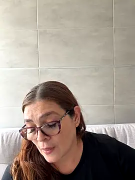 AntonellaAlondra4 online show from 14, 10, 2025