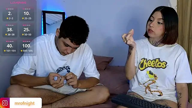 kitty of nighttt online show from 28, 9, 2025