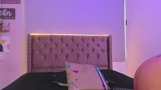 Snapshot of Thammy_Adams chatting on 3, 1, 2025 Thammy Adams online show from 3, 1, 2025