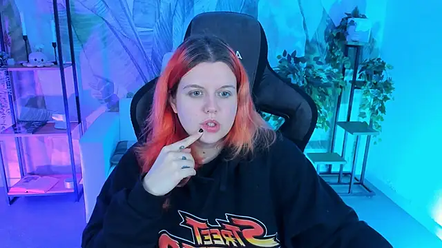 NielletaBlossom online show from 7, 3, 2025