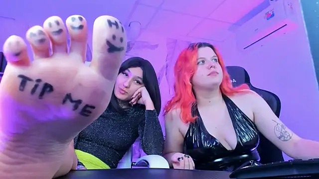 NielletaBlossom online show from 27, 2, 2025