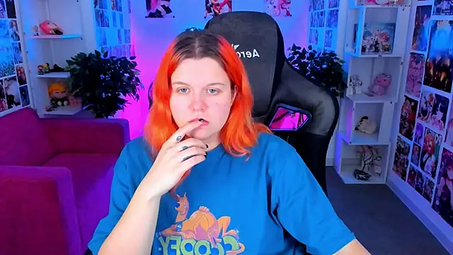 NielletaBlossom online show from 11, 3, 2025