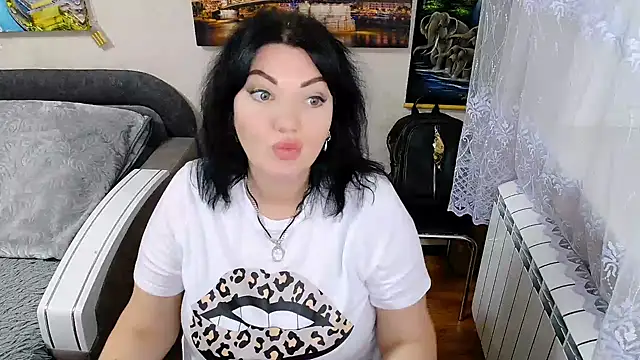 Lady Boom Wild  online show from 22, 11, 2025