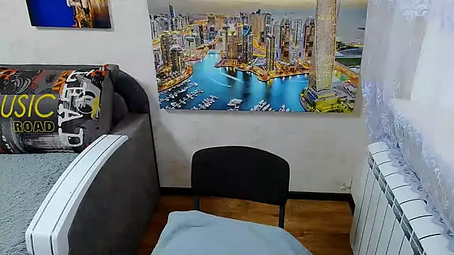 Lady Boom Wild  online show from 16, 10, 2025