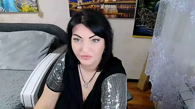 Lady Boom Wild  online show from 13, 11, 2025