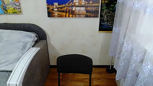 Lady Boom Wild  online show from 8, 10, 2025