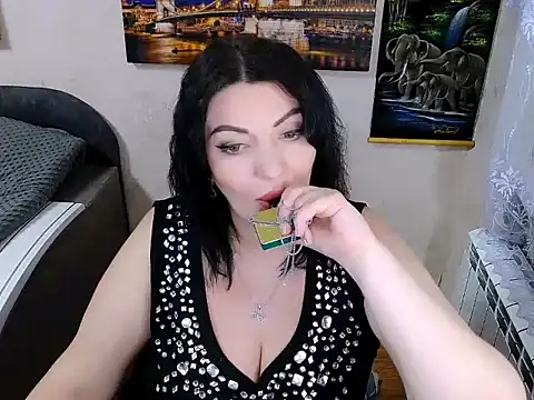 Lady Boom Wild  online show from 3, 3, 2026