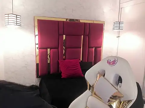 Violet m online show from 16, 10, 2025