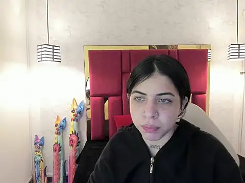 Violet m online show from 4, 10, 2025