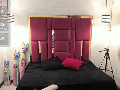 Violet m online show from 13, 10, 2025