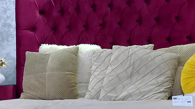 Snapshot of MissJasmine_ chatting on 13, 3, 2025 MissJasmine online show from 13, 3, 2025