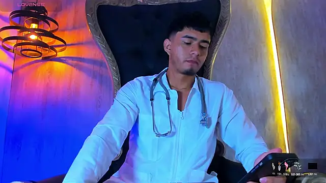 Snapshot of thaddeus_king chatting on 27, 9, 2025 thaddeus king online show from 27, 9, 2025