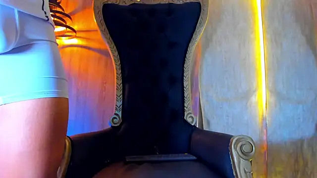 Snapshot of thaddeus_king chatting on 17, 11, 2025 thaddeus king online show from 17, 11, 2025