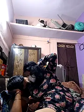 Snapshot of bobbyronak chatting on 25, 9, 2025 bobbyronak online show from 25, 9, 2025