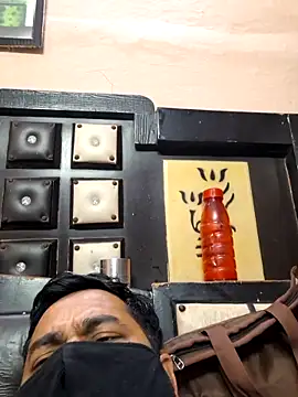 Snapshot of bobbyronak chatting on 25, 10, 2025 bobbyronak online show from 25, 10, 2025