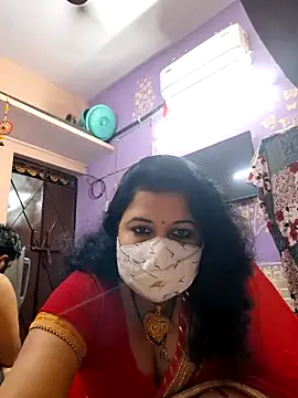 Snapshot of bobbyronak chatting on 7, 11, 2025 bobbyronak online show from 7, 11, 2025