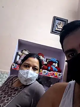 Snapshot of bobbyronak chatting on 11, 9, 2025 bobbyronak online show from 11, 9, 2025