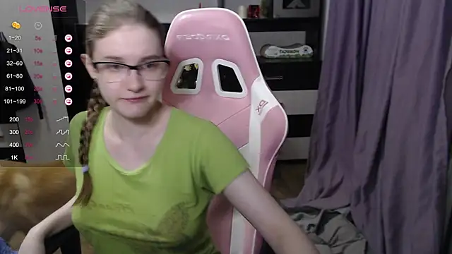 Tomato Tease online show from 31, 12, 2024