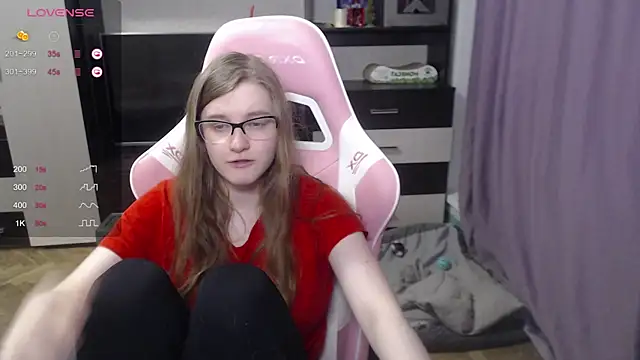 Tomato Tease online show from 3, 1, 2025