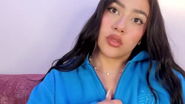 nicolle pierce online show from 13, 1, 2026