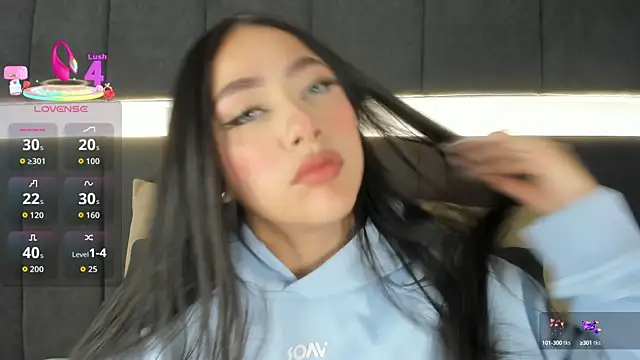 nicolle pierce online show from 18, 9, 2025