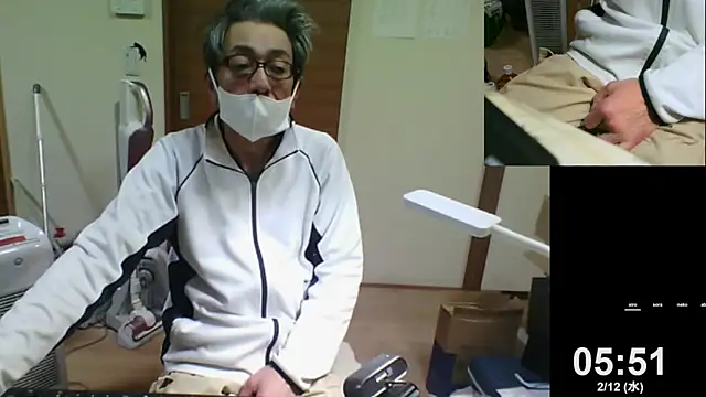 mama010-chan online show from 11, 2, 2025