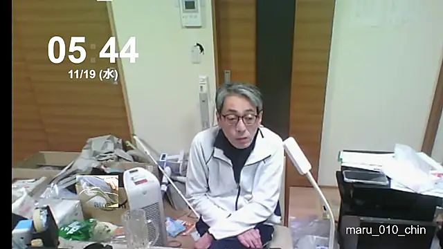 mama010-chan online show from 18, 11, 2025