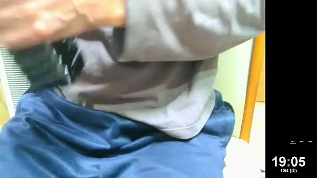 mama010-chan online show from 4, 10, 2025