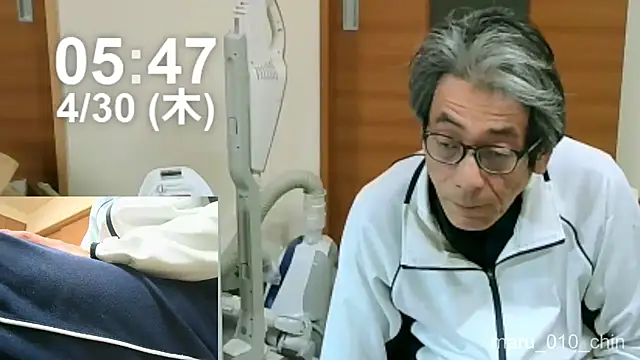 Snapshot of mama010-chan chatting on 29, 4, 2026 mama010-chan online show from 29, 4, 2026