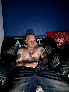 Snapshot of GINGERHEADMAN chatting on 12, 4, 2026 GINGERHEADMAN online show from 12, 4, 2026