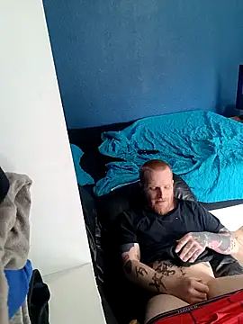 Snapshot of GINGERHEADMAN chatting on 17, 3, 2025 GINGERHEADMAN online show from 17, 3, 2025