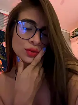 MariaIsabella8 online show from 3, 10, 2025