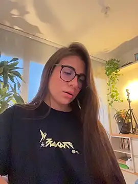 MariaIsabella8 online show from 24, 3, 2026