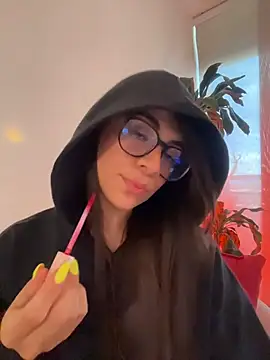 MariaIsabella8 online show from 16, 4, 2026