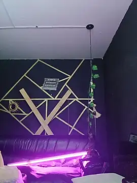 Gelena Black online show from 8, 11, 2025