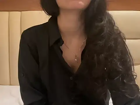 Snapshot of Divyaa69 chatting on 30, 4, 2026 Divyaa69 online show from 30, 4, 2026