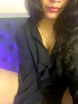 Divyaa69 online show from 14, 9, 2025