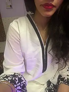 Divyaa69 online show from 16, 1, 2026