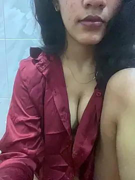 Divyaa69 online show from 27, 1, 2025