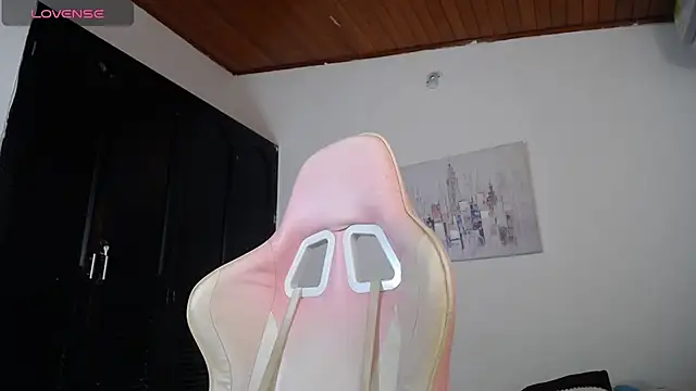 Snapshot of abby_tgn chatting on 3, 10, 2025 abby tgn online show from 3, 10, 2025