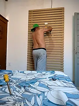 LOIROGOSTOSO87 online show from 13, 9, 2025