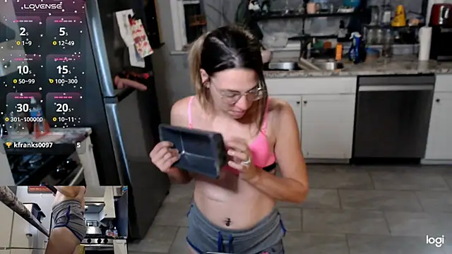 KSwonderland6 online show from 9, 11, 2025