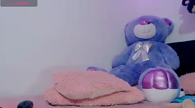 Venecia Sweet online show from 18, 12, 2024