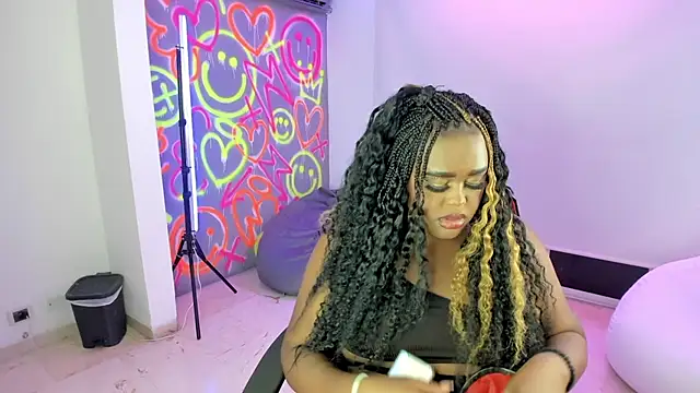 GEANNAROSE online show from 9, 3, 2025