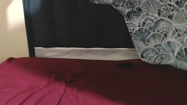 kittykhloe22 online show from 8, 11, 2025