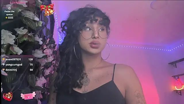 Heka Prudence online show from 11, 3, 2025