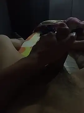 TeAyudoAVenirte3000 online show from 27, 11, 2025