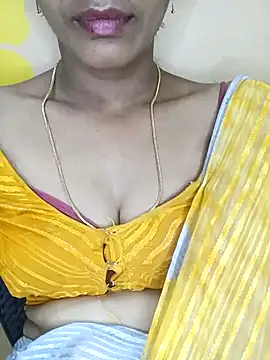 Snapshot of latha_telugu chatting on 3, 12, 2024 latha telugu online show from 3, 12, 2024