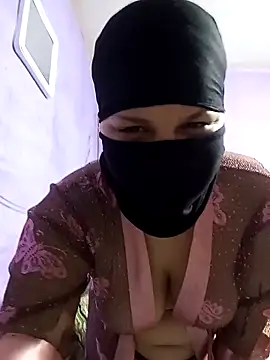 Sirinsx online show from 5, 3, 2025