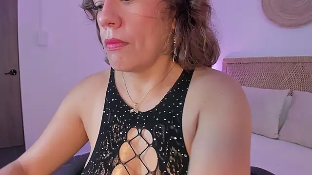 Snapshot of gipsela_gomez chatting on 4, 6, 2026 gipsela gomez online show from 4, 6, 2026